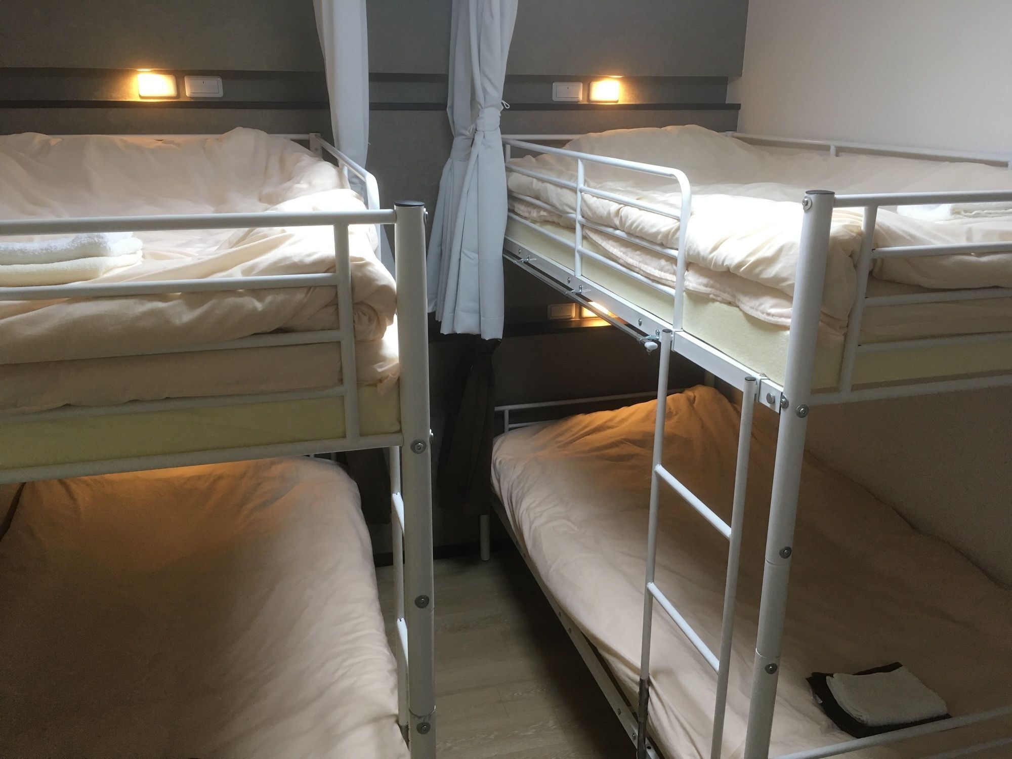 Keimei Guest House Ōsaka Extérieur photo